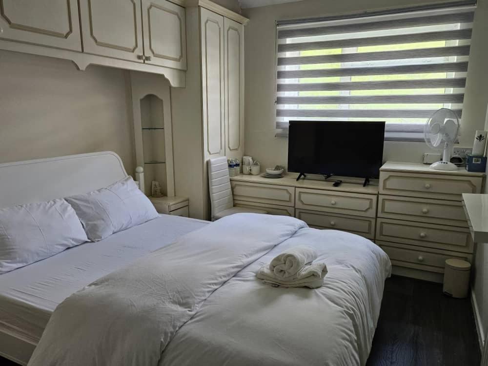 Jays-Rooms Pitsea 외부 사진